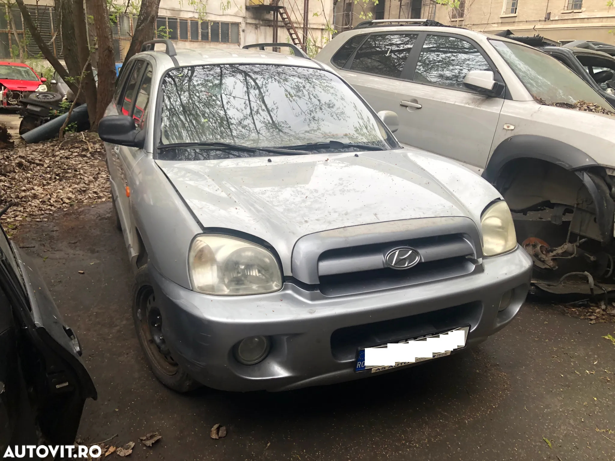 Dezmembrez Hyundai Santa FE 2005 2.0 crdi gri argintiu manual - 3