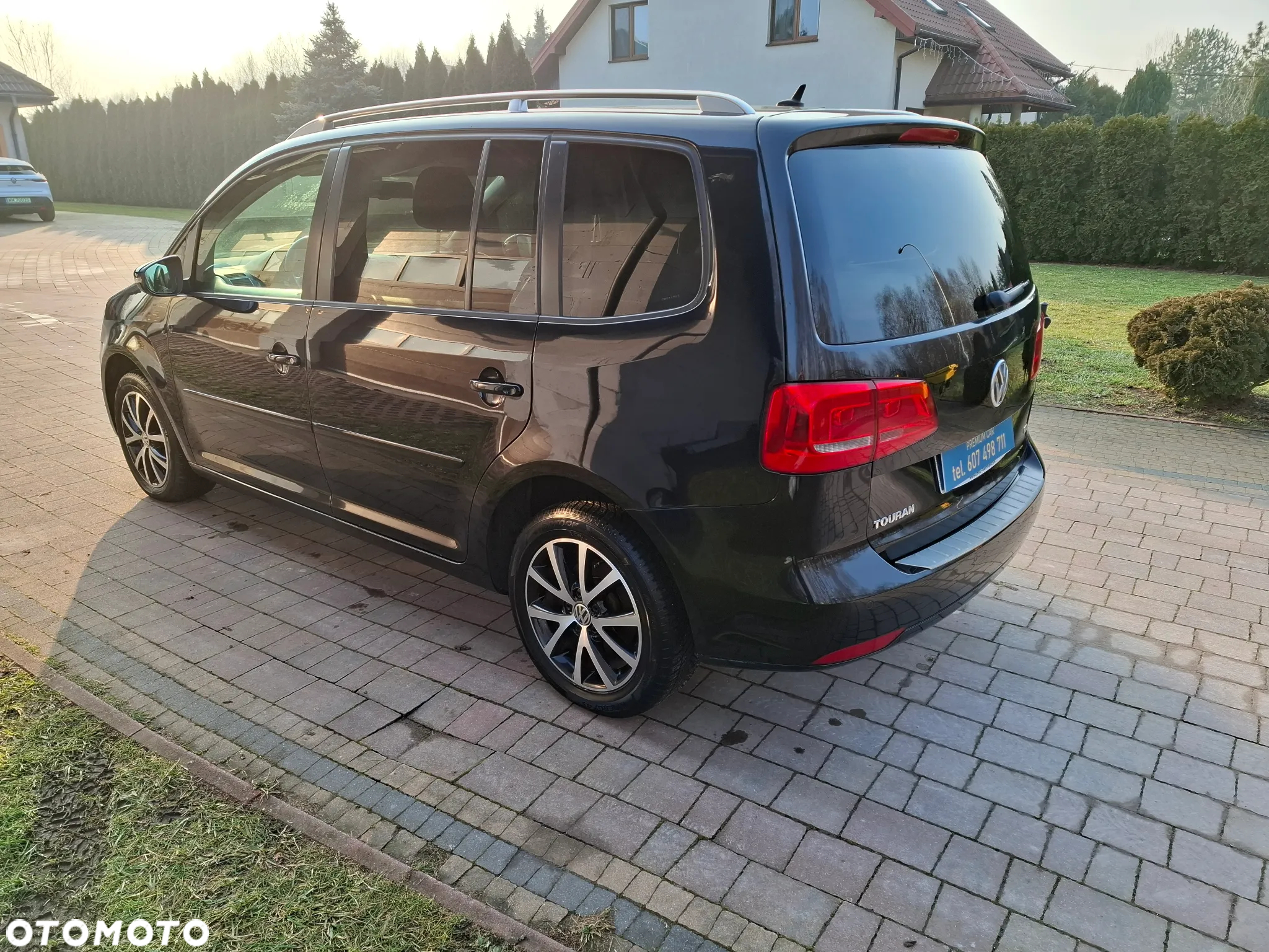 Volkswagen Touran - 6