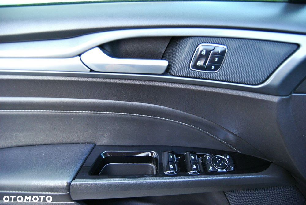 Ford Mondeo 2.0 EcoBlue Business Edition - 12