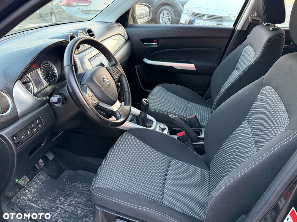 Suzuki Vitara - 5