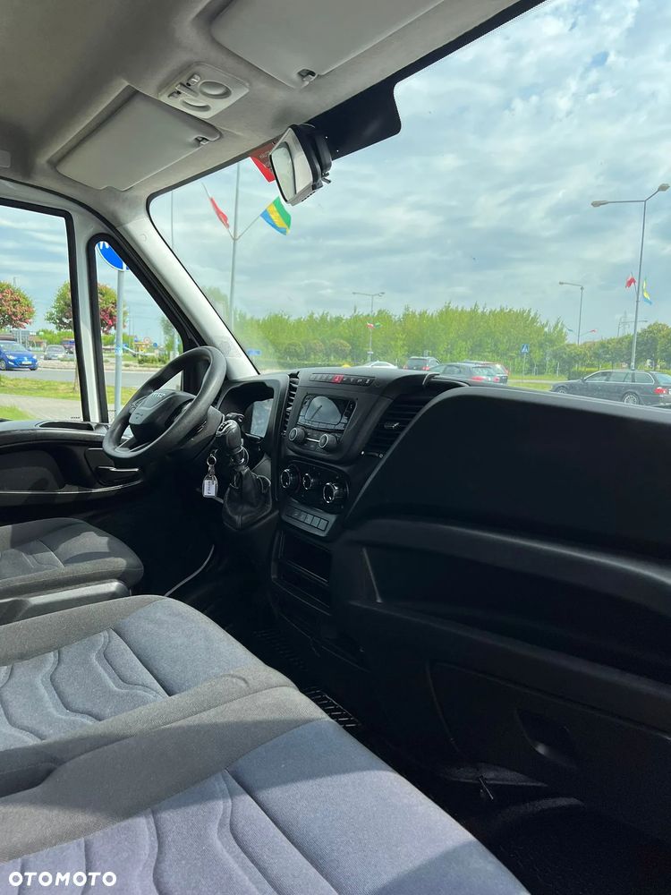 Iveco 35c14 Kontener+Winda - 16
