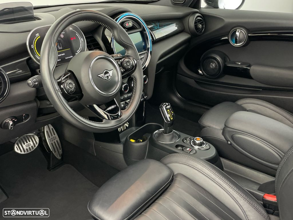 MINI 3 Portas Cooper SE - 21