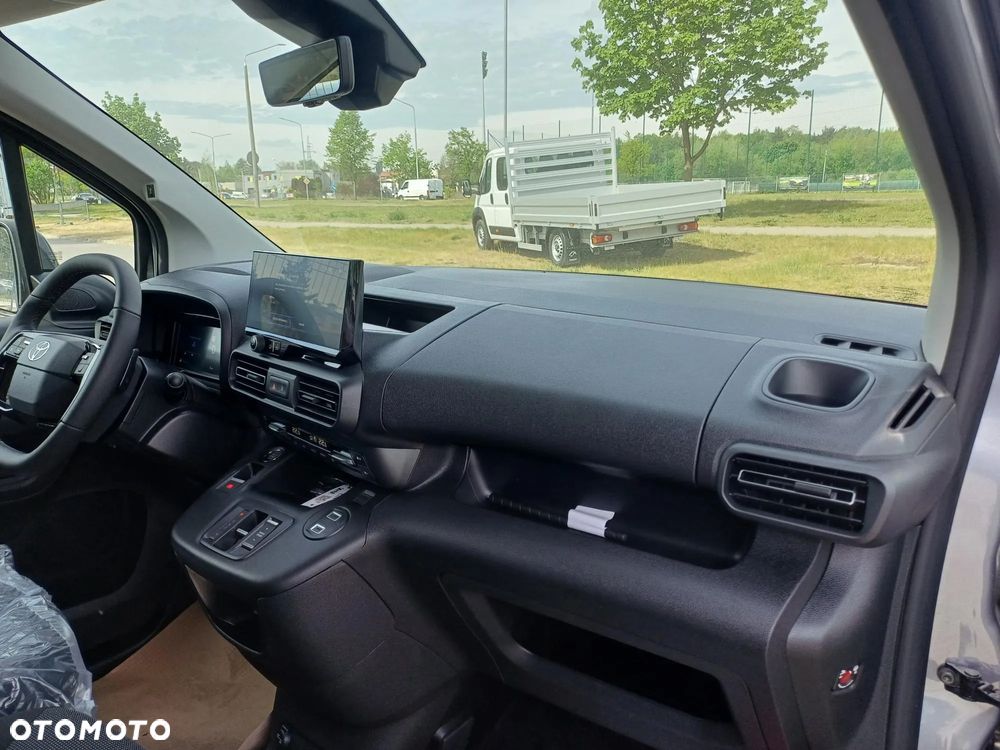 Toyota Proace City - 9