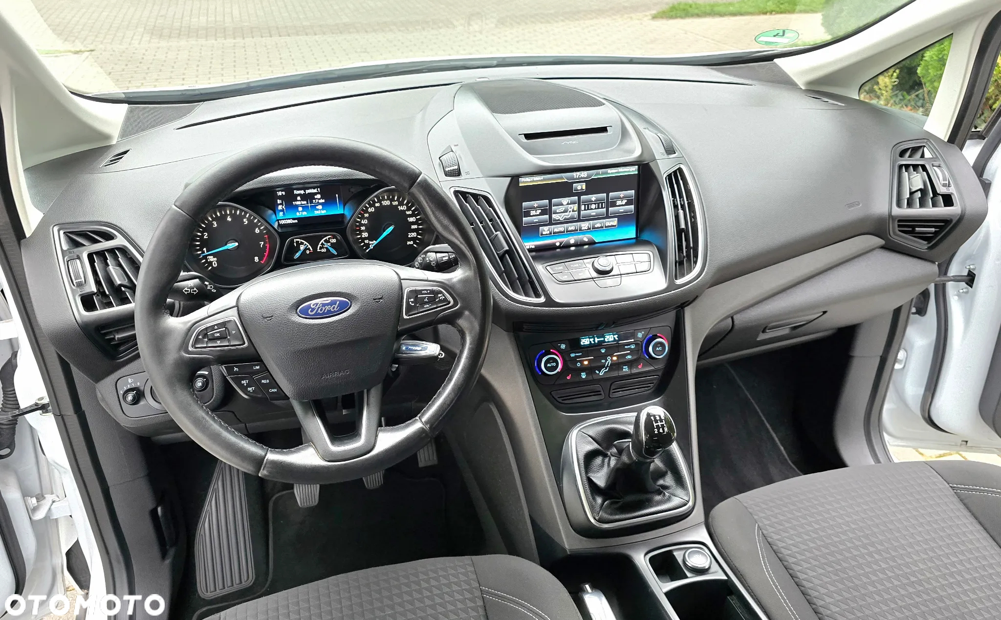 Ford C-MAX 1.6 Ti-VCT Titanium - 8