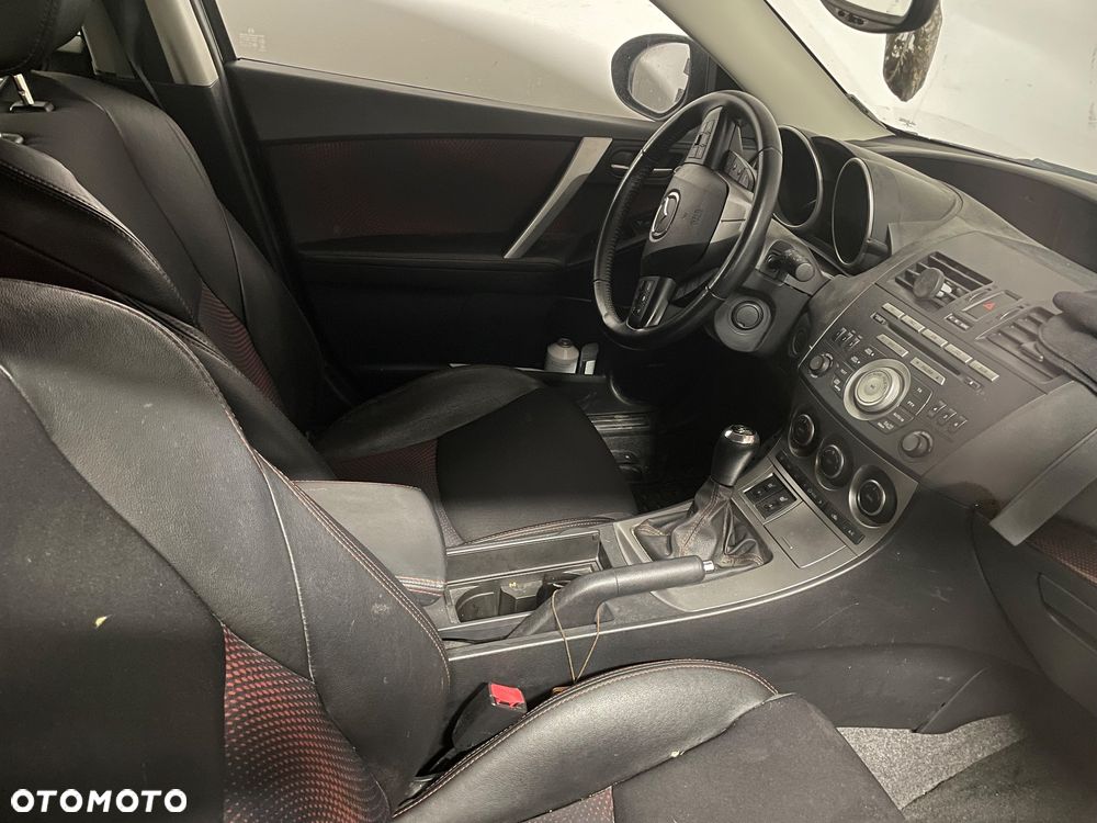 Mazda 3 - 5