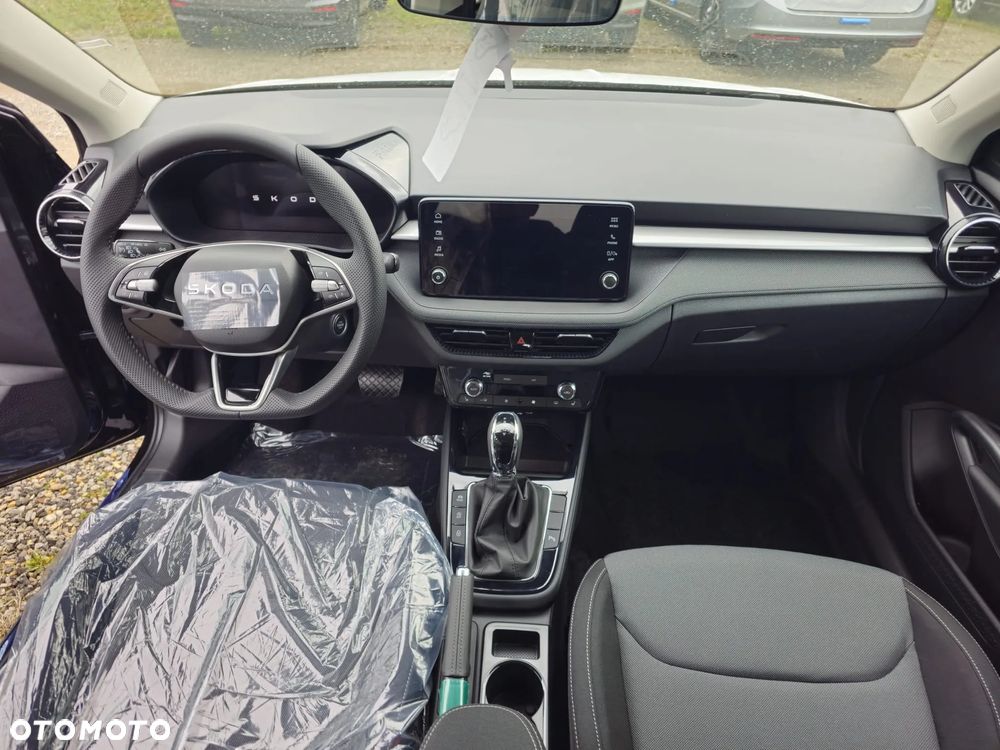Skoda Fabia 1.0 TSI Drive DSG - 7