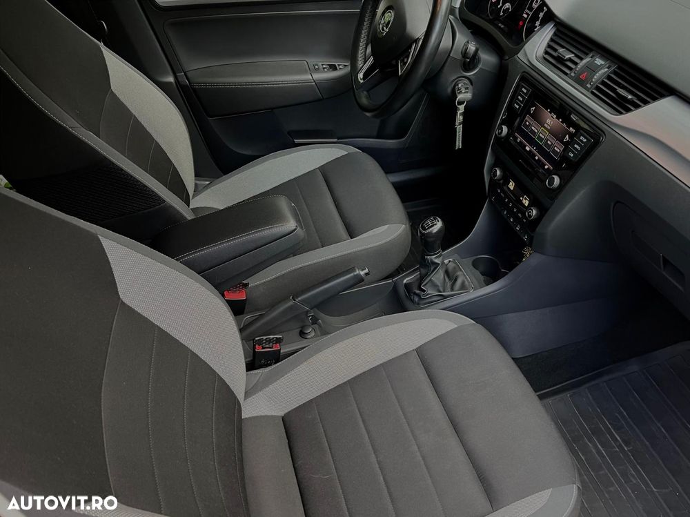 Skoda RAPID 1.0 TSI Style - 13