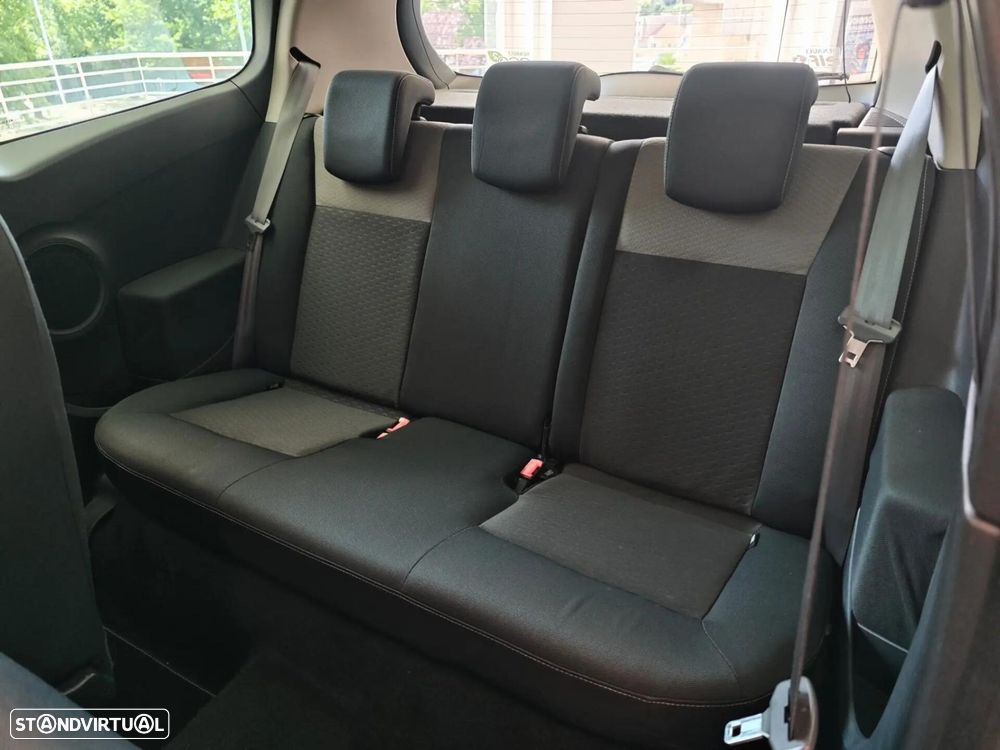 Renault Clio - 35