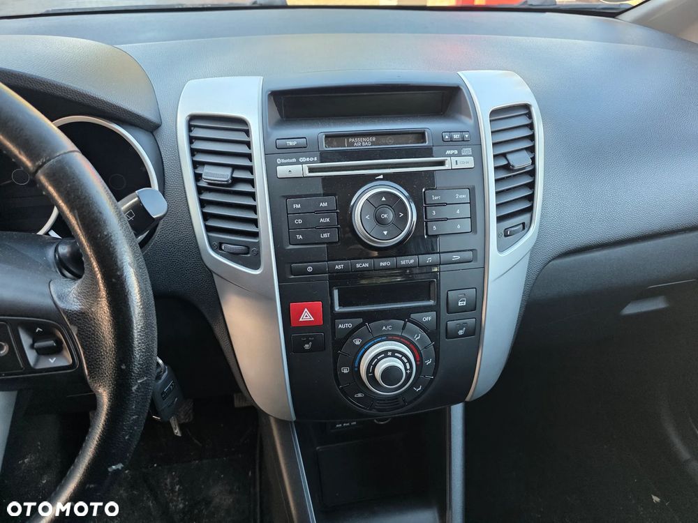 Kia Venga 1.4 CVVT Attract - 13