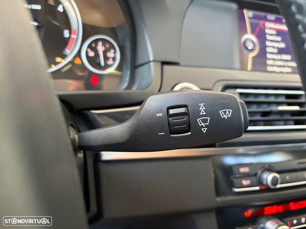 BMW 520 d Line Luxury - 18
