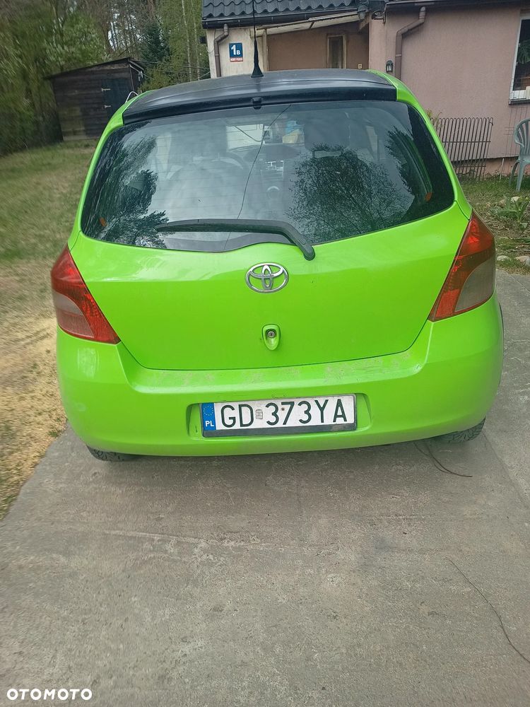 Toyota Yaris 1.0 Luna - 3