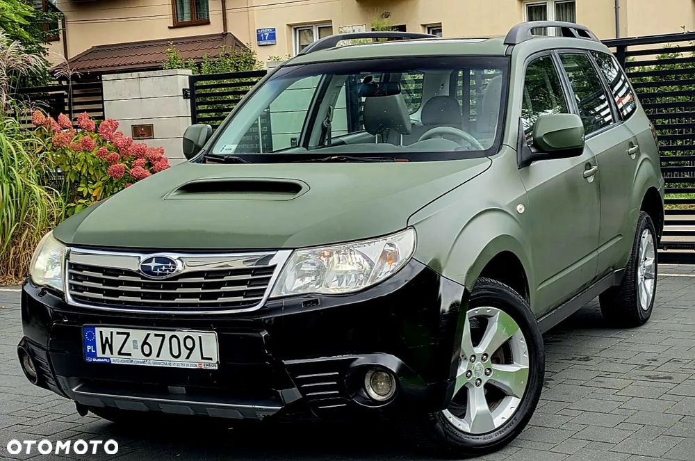 Subaru Forester 2.0D Exclusive - 1