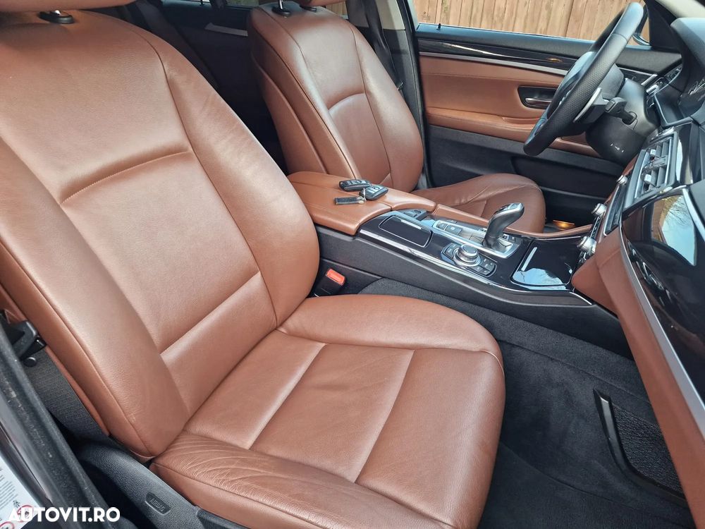 BMW Seria 5 520d Gran Turismo - 18