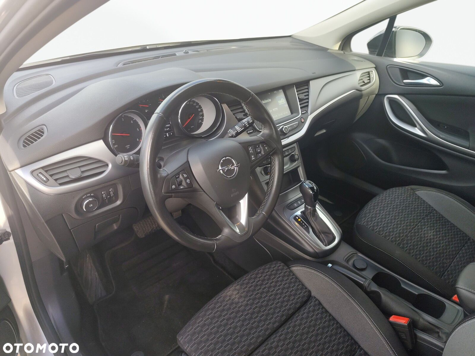 Opel Astra - 9