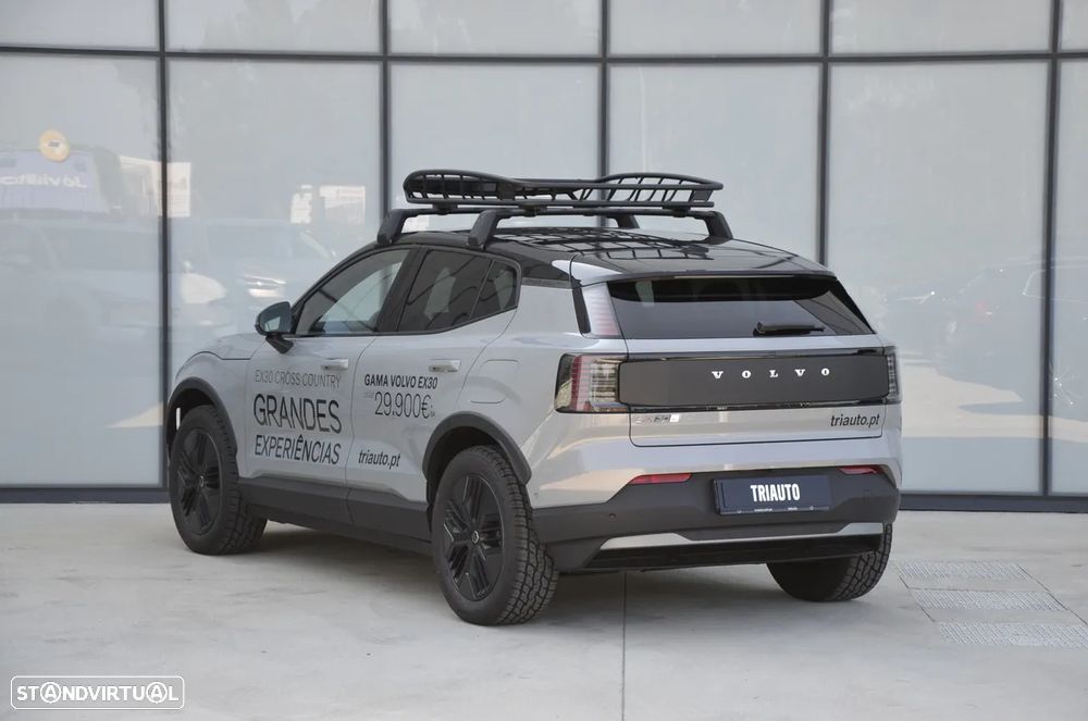 Volvo EX30 Cross Country - 2