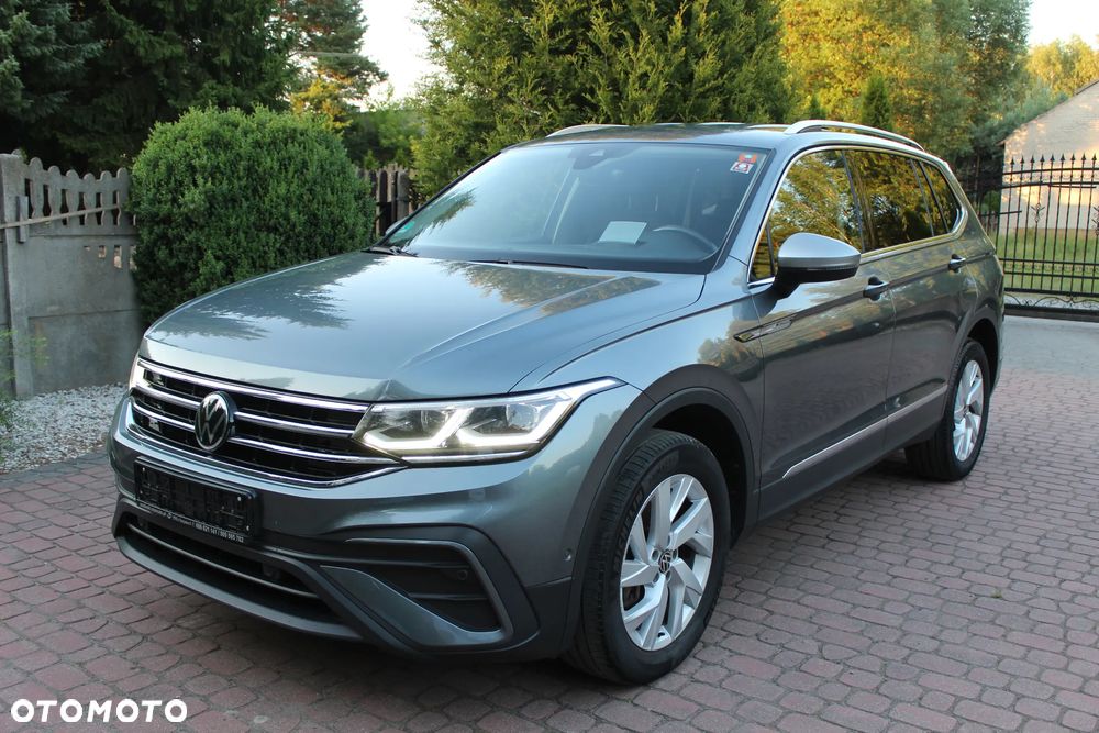 Volkswagen Tiguan 2.0 TDI SCR 4MotION DSG Elegance - 2