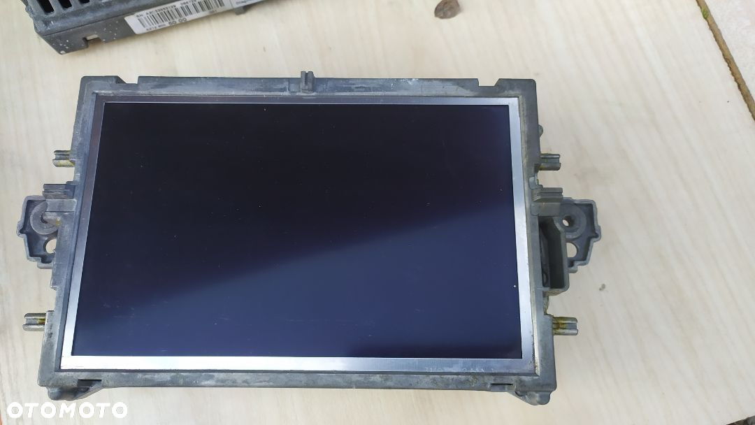 MERCEDES LCD  C 204  E 212 207 SLK 172 monitor navi - 3