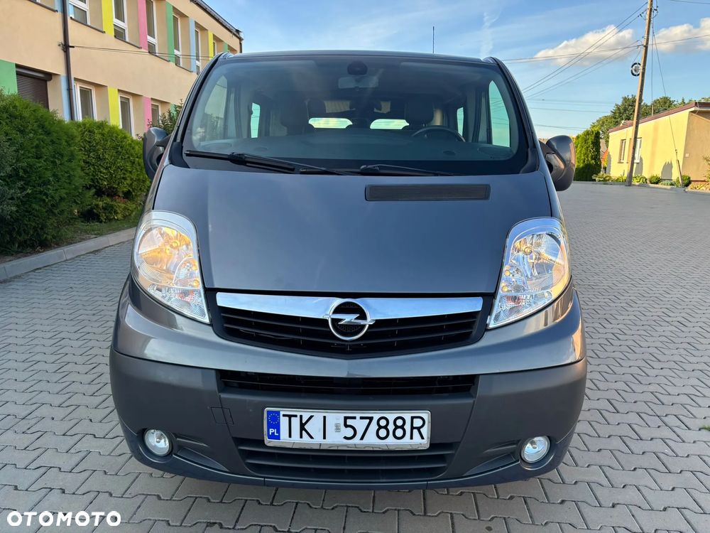 Opel Vivaro - 2