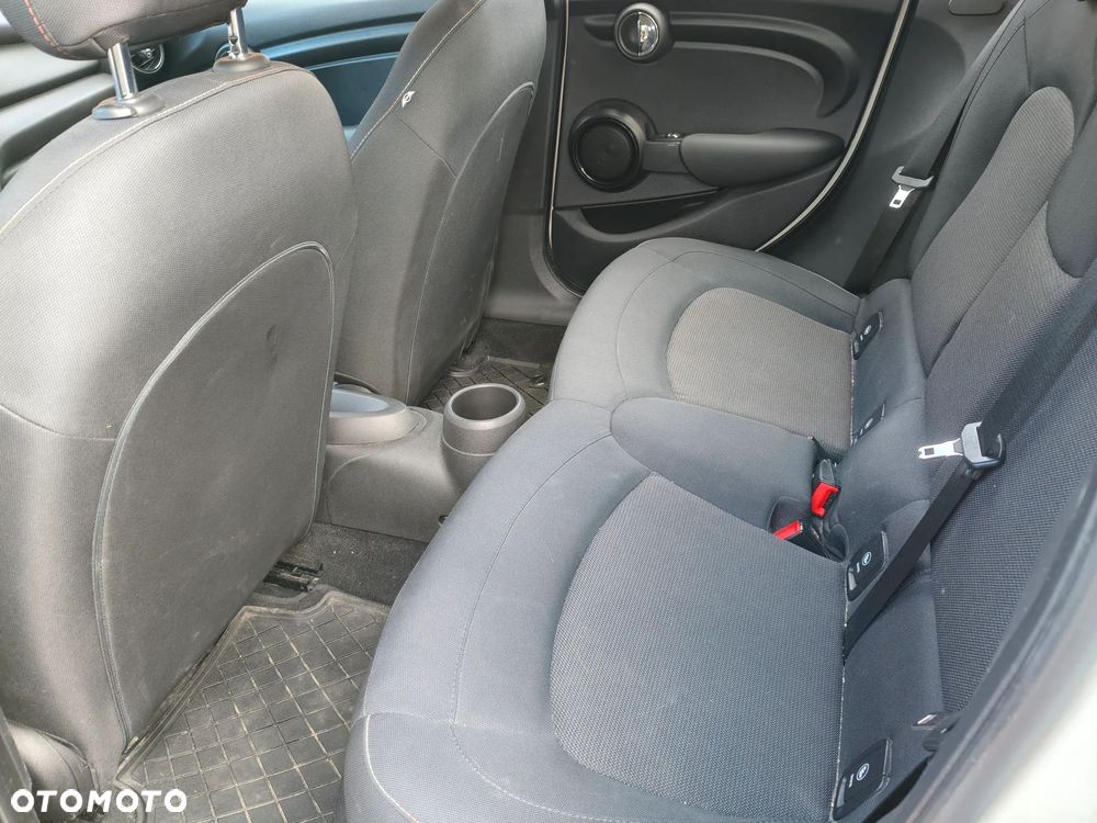 MINI ONE Standard - 5