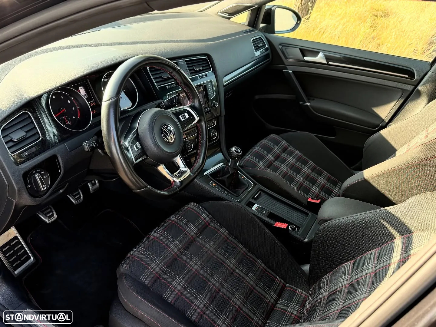 VW Golf 2.0 TSi GTi - 9