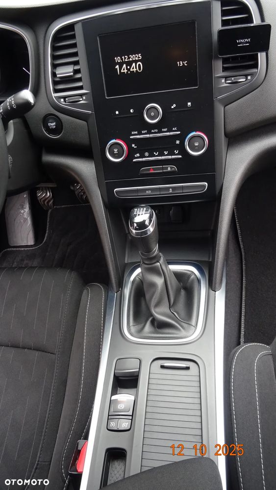 Renault Megane 1.2 Energy TCe Limited - 12