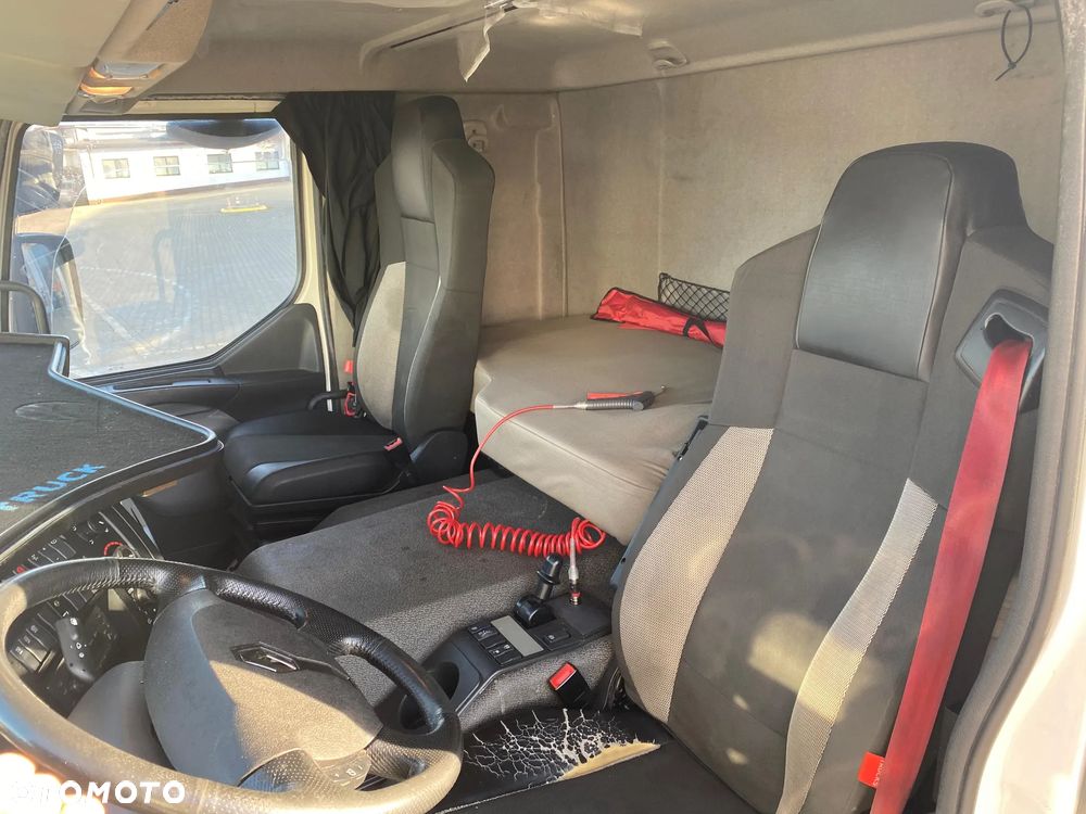 Renault D-WIDE + LOHR EUROLOHR - 29