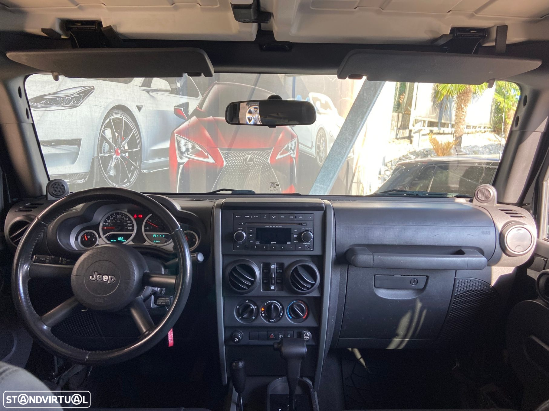 Jeep Wrangler Unlimited 2.8 CRD ATX Sahara - 14