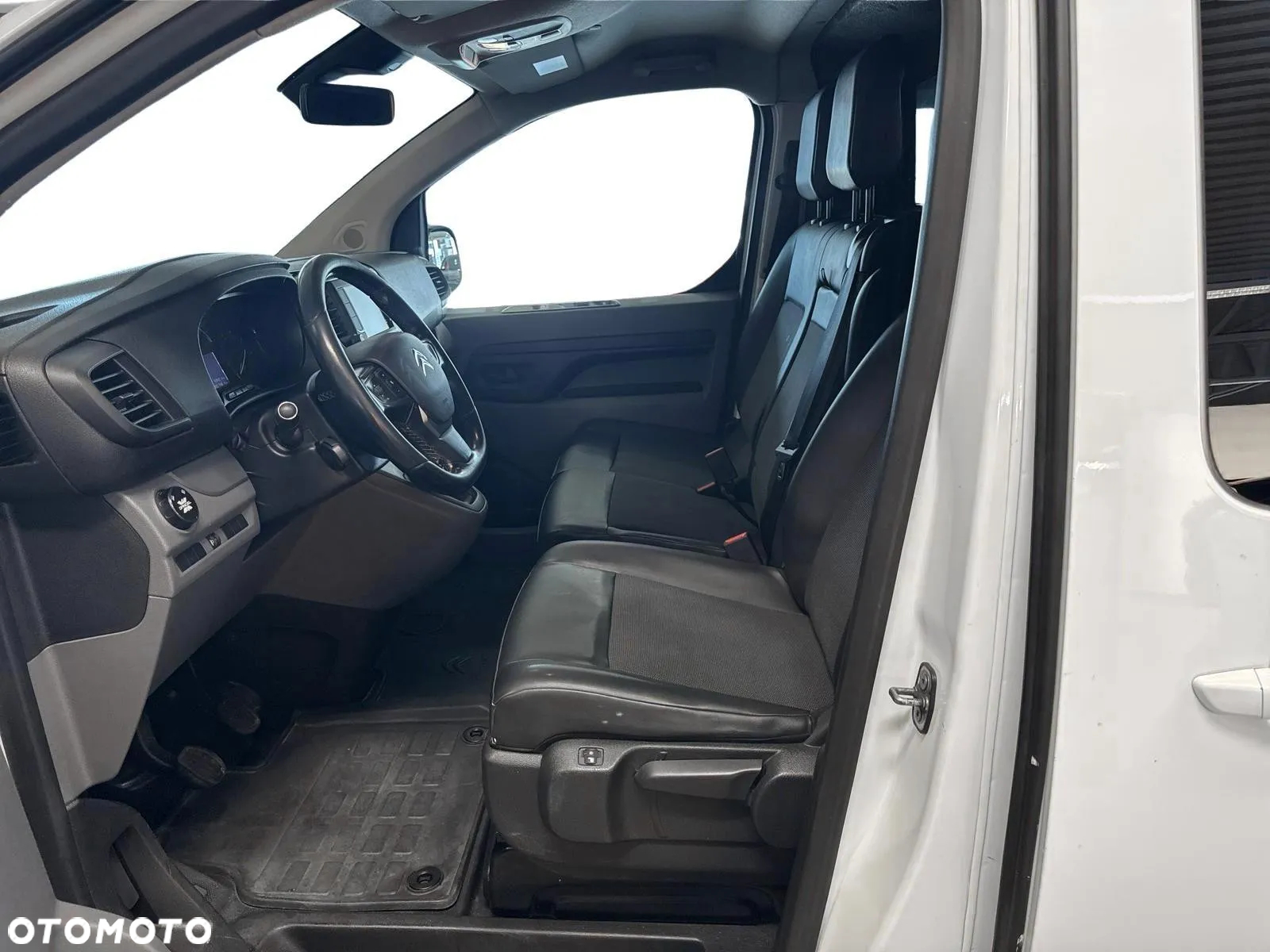 Citroën Jumpy - 11