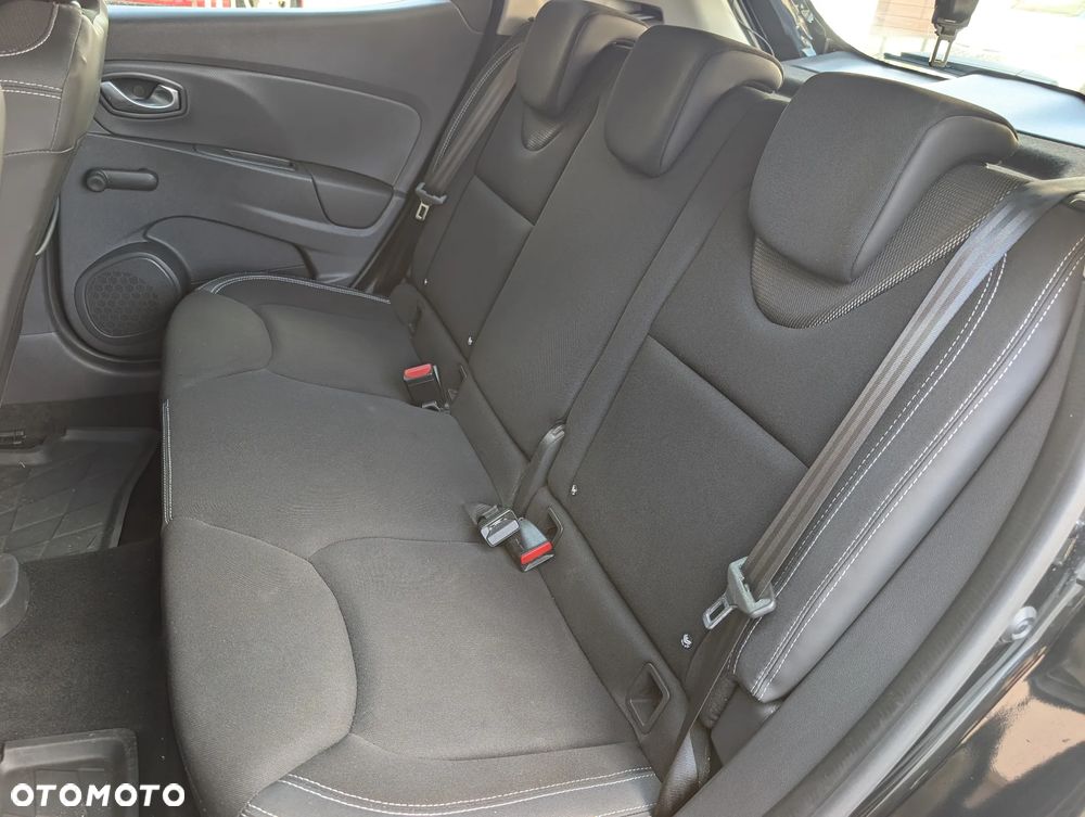 Renault Clio 1.2 16V Life - 22