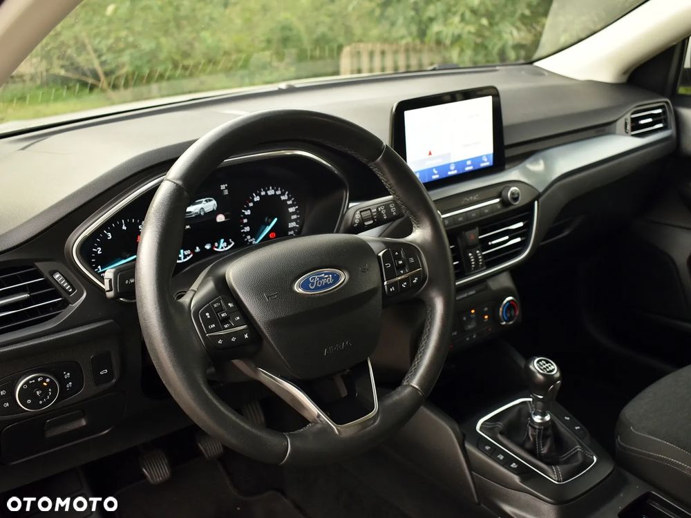 Ford Focus - 18