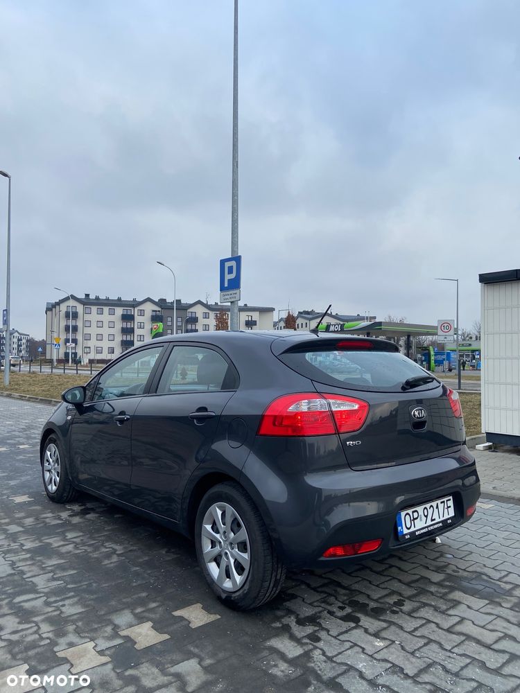 Kia Rio 1.4 EX - 3