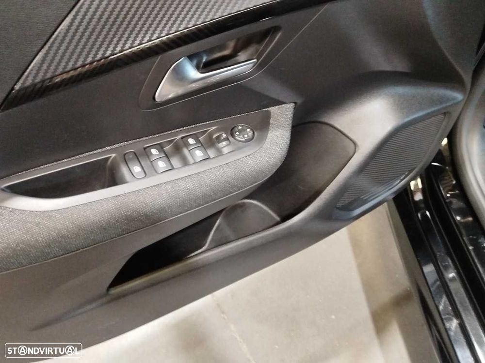 Peugeot 208 1.2 PureTech Active - 14