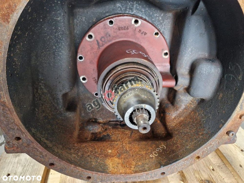 Skrzynia biegów Claas Axos - 4