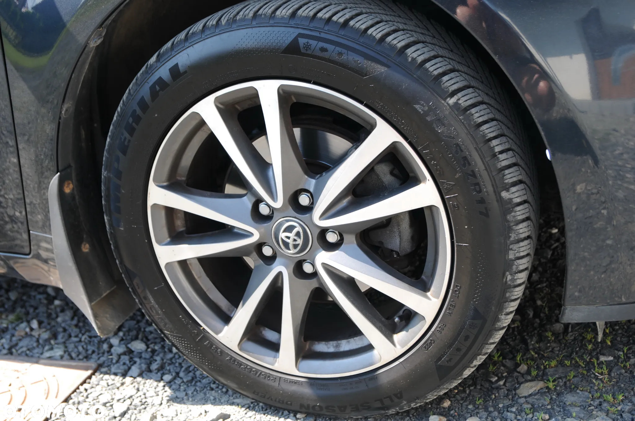 Toyota Avensis 1.8 Premium EU5 MS - 15