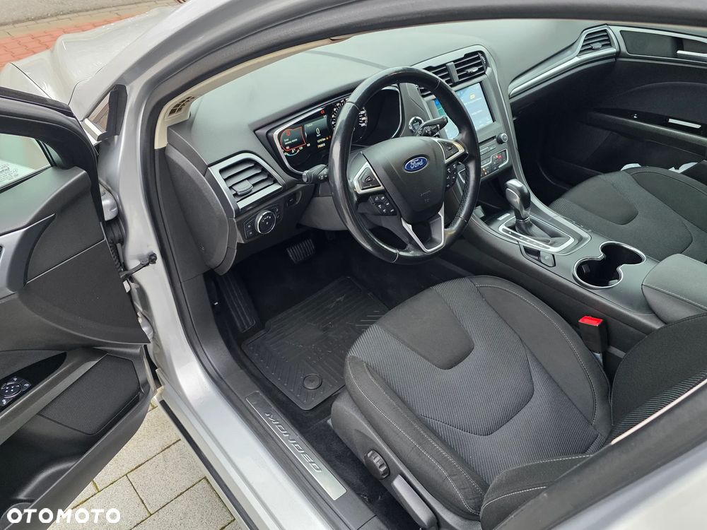 Ford Mondeo 2.0 TDCi STart-Stopp PowerShift-Aut Titanium - 11