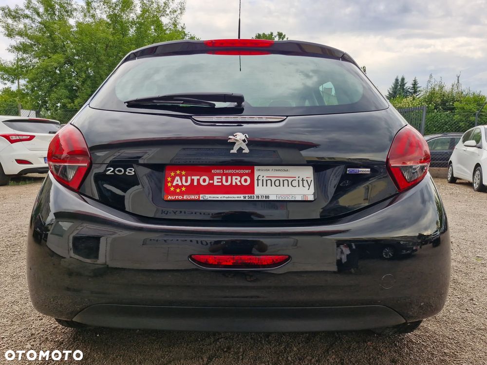 Peugeot 208 PureTech 82 Urban Move - 5