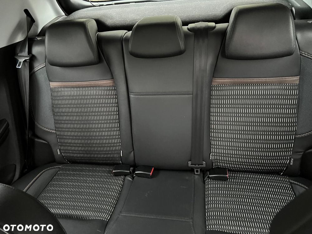 Peugeot 208 1.6 VTi Allure - 15