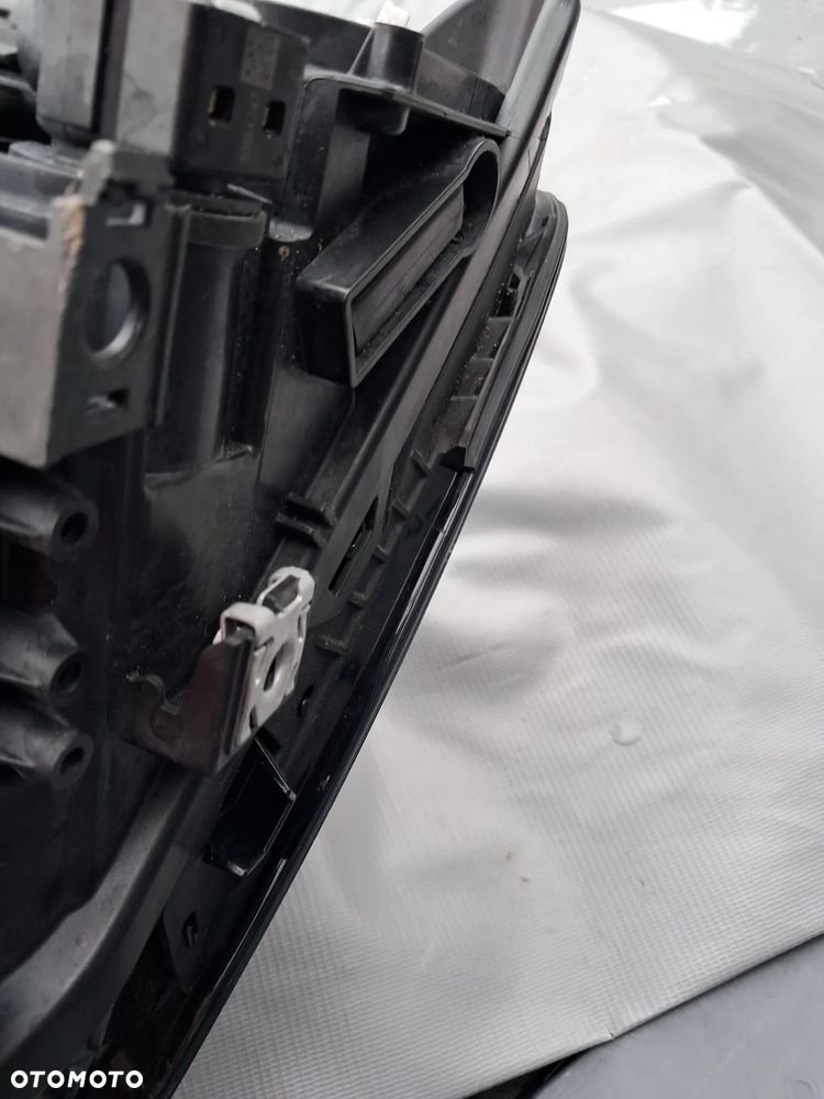 Lampa prawa reflektor Seat Leon IV 4  20>  5FB 941 008F full led - 8