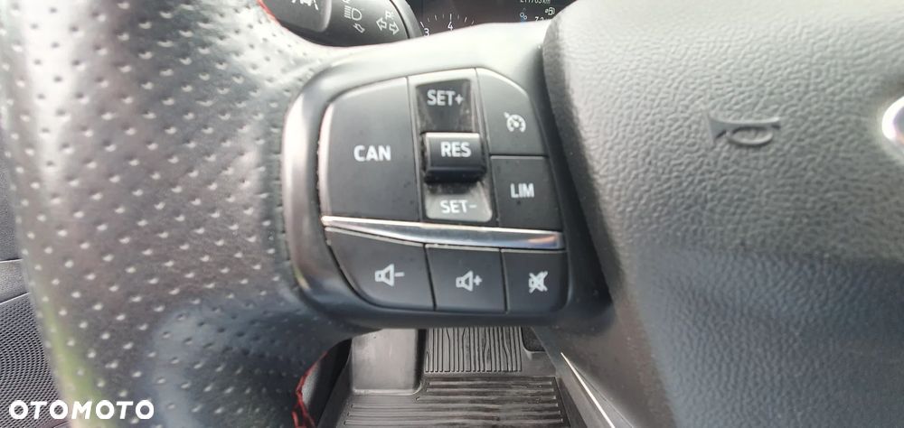 Ford Focus 1.5 EcoBoost ST-Line Red ASS - 28