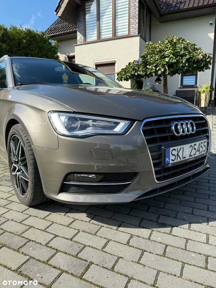 Audi A3 Sportback - 16
