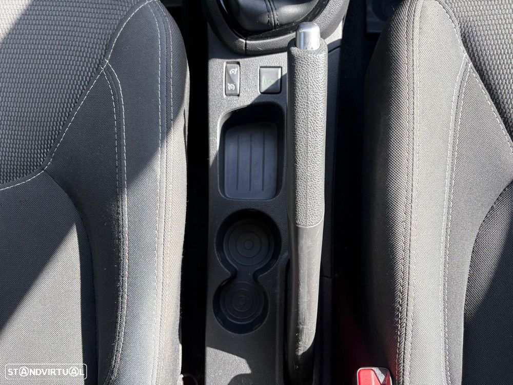 Renault Clio 1.5 dCi # - 17