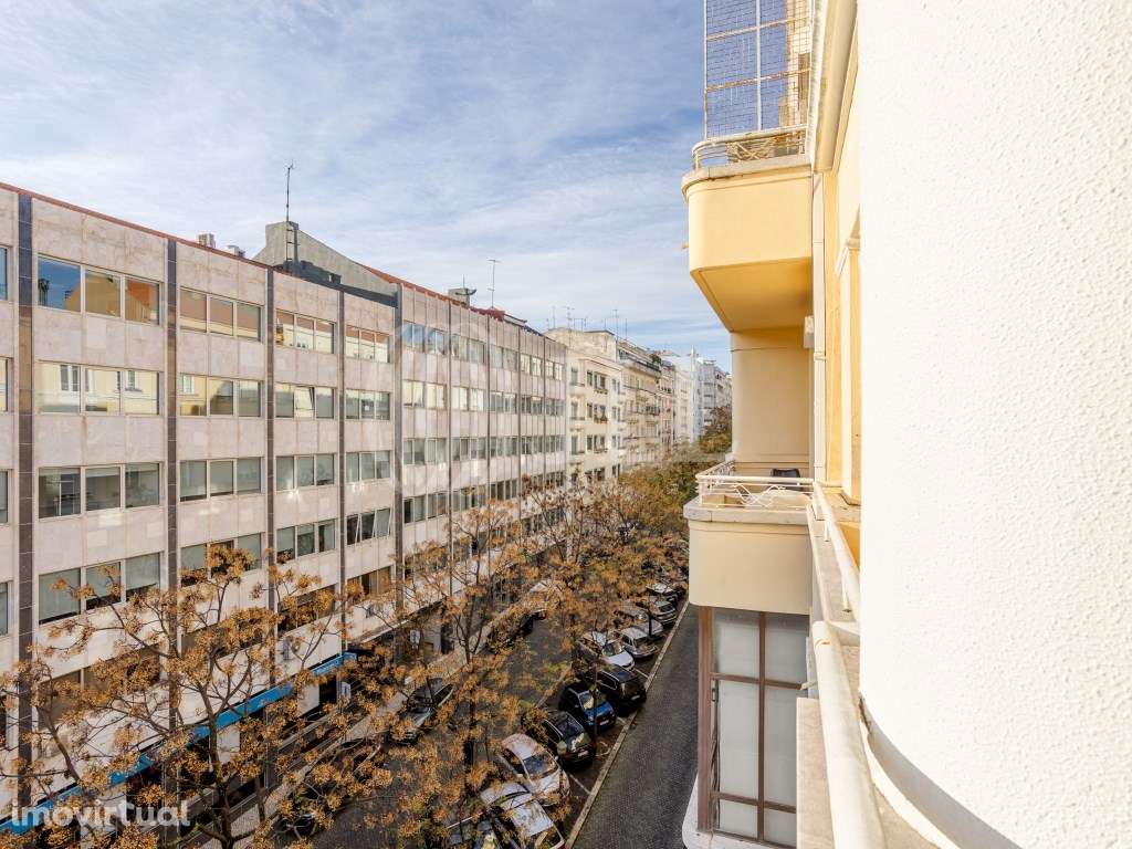 Apartamento T4+2, na Rua Rodrigo da Fonseca, Lisboa - Grande imagem: 3/30