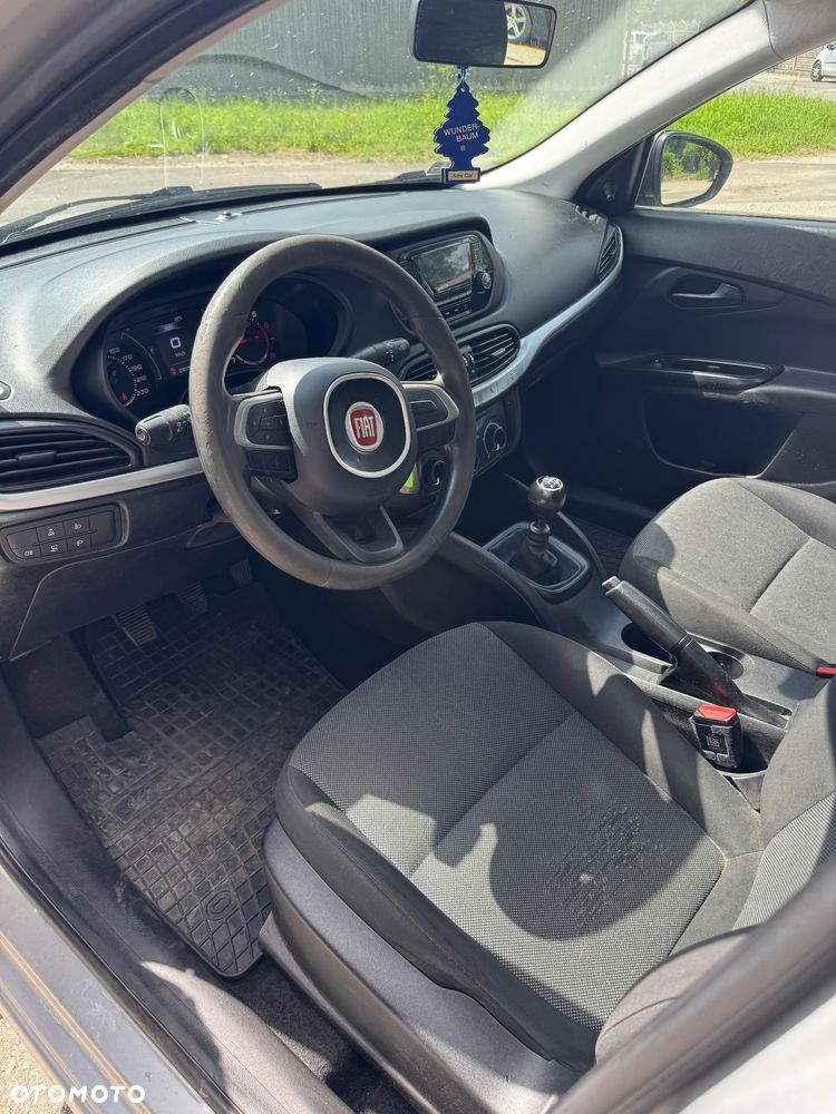 Fiat Tipo 1.4 16V Easy - 6