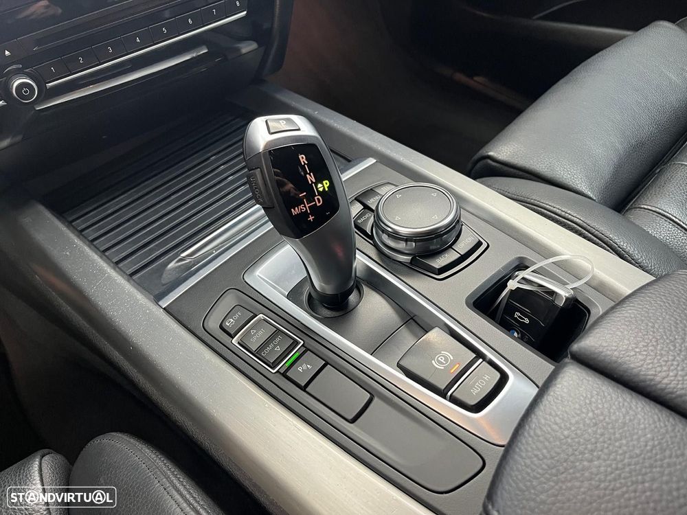 BMW X5 25 d sDrive Comfort 7L - 21