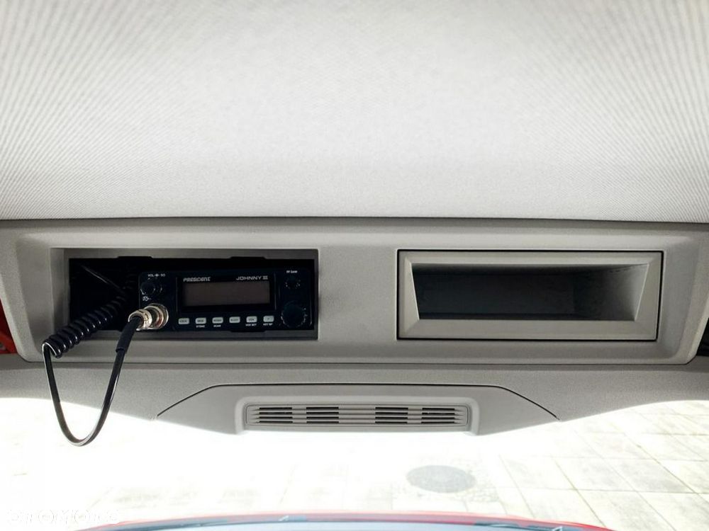 Volkswagen Crafter - 21