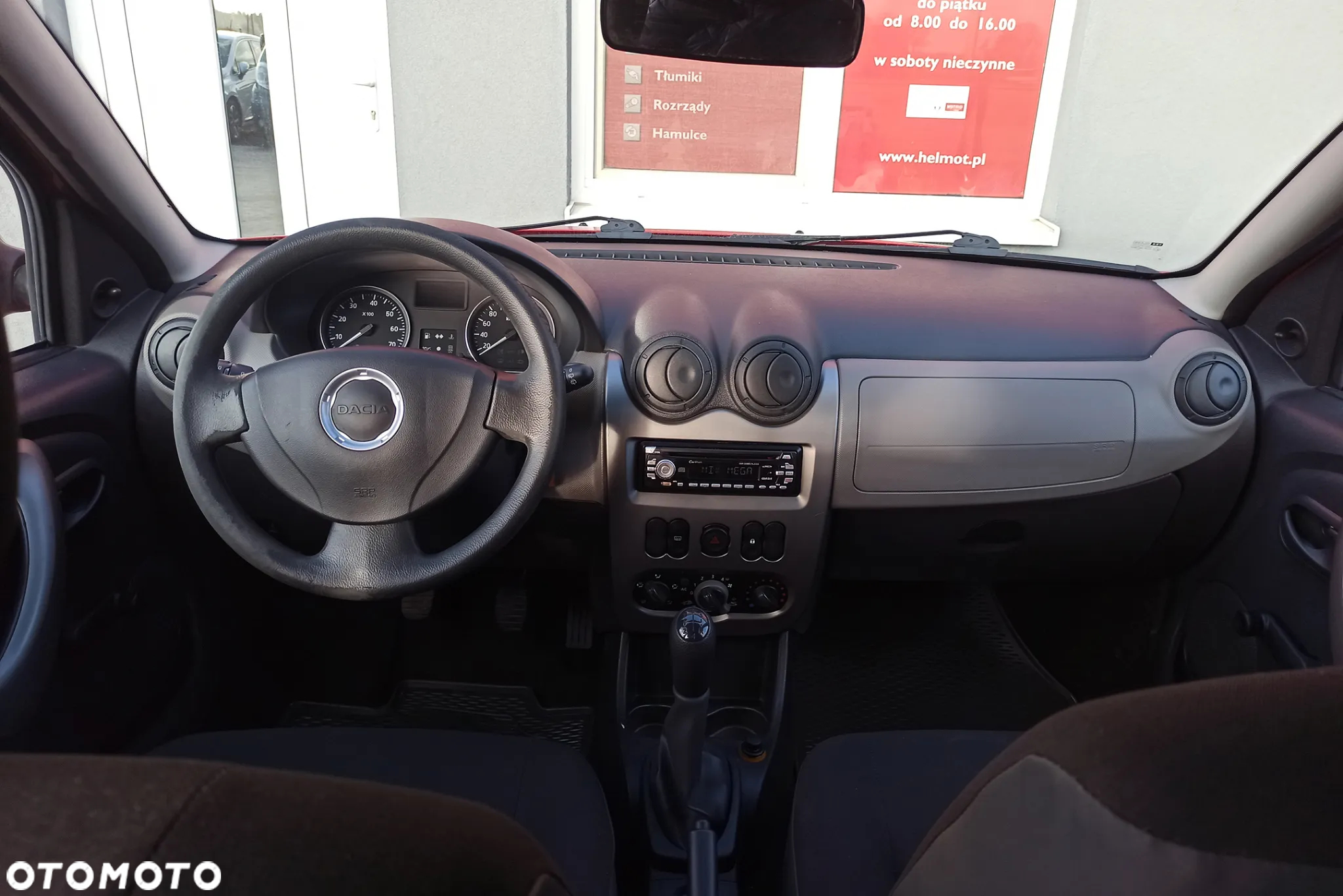 Dacia Sandero 1.6 16V Hi-Flex - 28