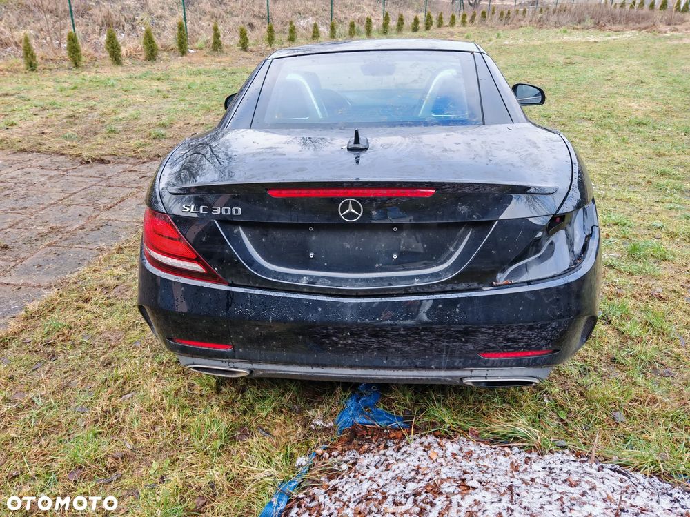 Mercedes-Benz SLC - 5