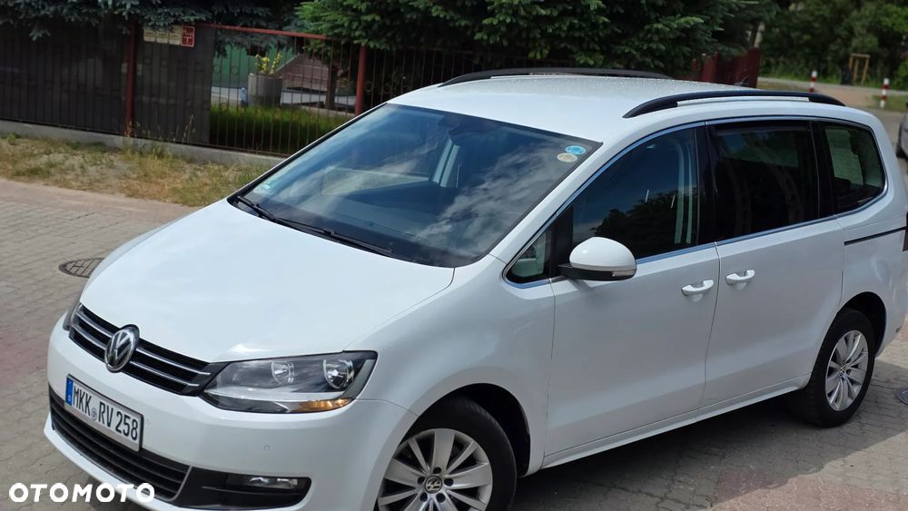 Volkswagen Sharan 2.0 TDI Highline DSG - 10