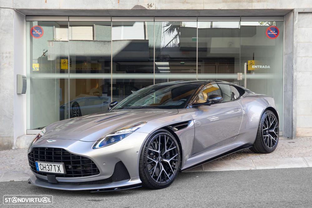 Aston Martin DB12 Coupé V8 - 1