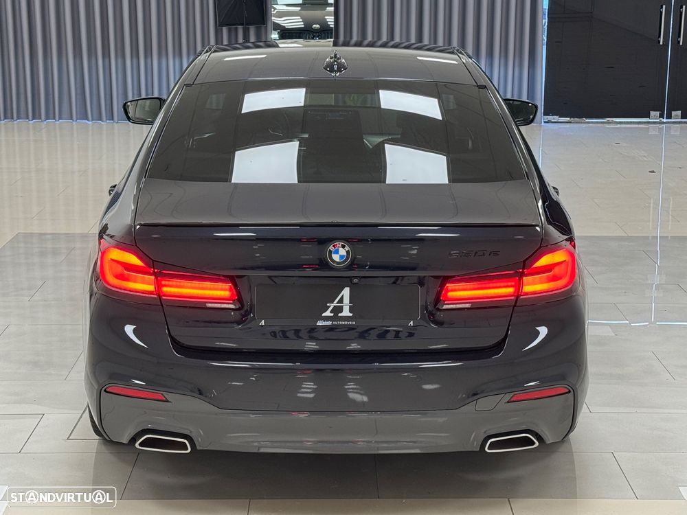 BMW 530 e Pack Desportivo M - 6